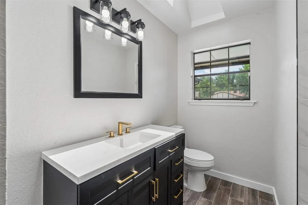 Photo 27 — 803 Hawthorne Lane, Edmond, OK 73003