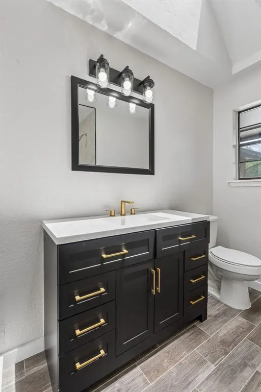 Photo 28 — 803 Hawthorne Lane, Edmond, OK 73003