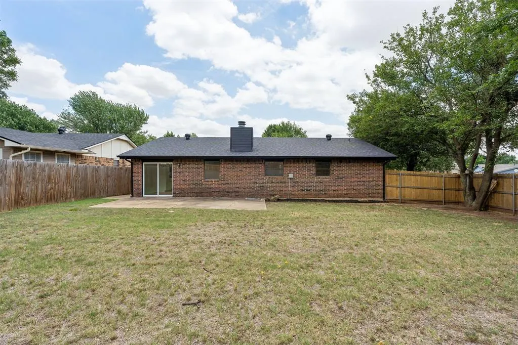 Photo 47 — 803 Hawthorne Lane, Edmond, OK 73003