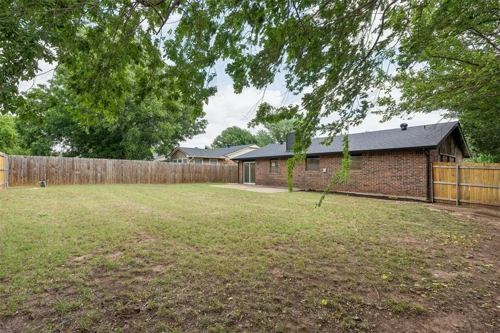 Photo 48 — 803 Hawthorne Lane, Edmond, OK 73003