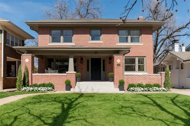 Photo 2 — 321 NW 20th Street, Oklahoma City, OK 73103