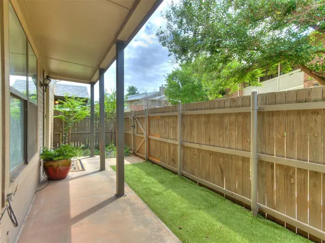 Photo 3 — 11429 Springhollow Road 1406, Oklahoma City, OK 73120
