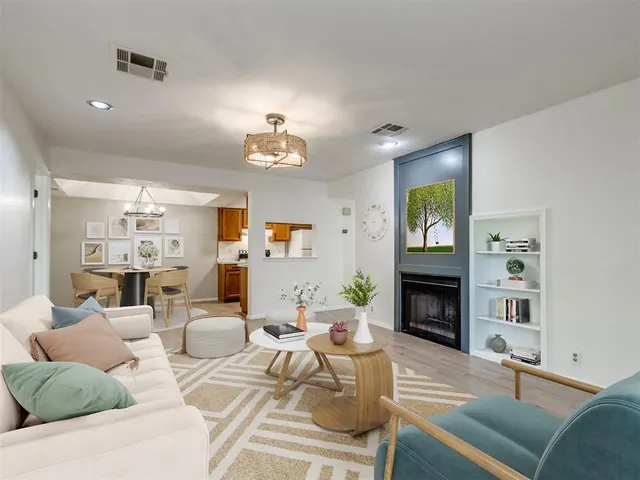 Photo 6 — 11429 Springhollow Road 1406, Oklahoma City, OK 73120
