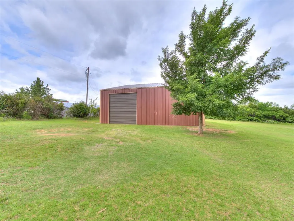 Photo 33 — 9105 Acre View Drive, Oklahoma City, OK 73151