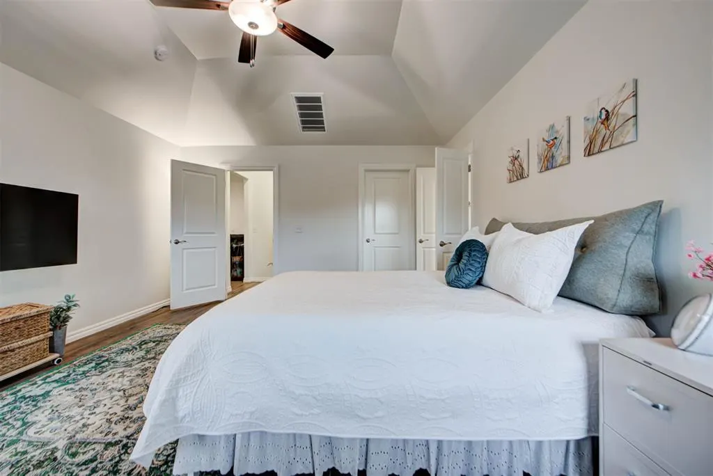 Photo 18 — 12413 SW 30th Street, Yukon, OK 73099