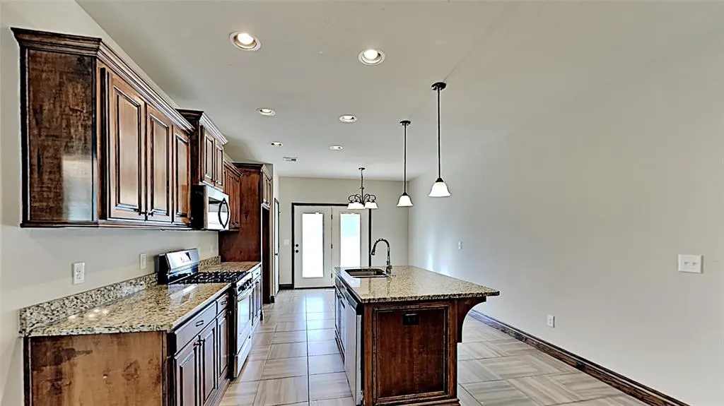 Photo 7 — 12728 NW 137th Street, Piedmont, OK 73078