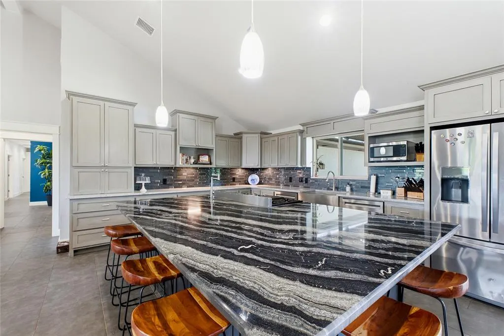 Photo 5 — 12300 S Hiwassee Road, Oklahoma City, OK 73165