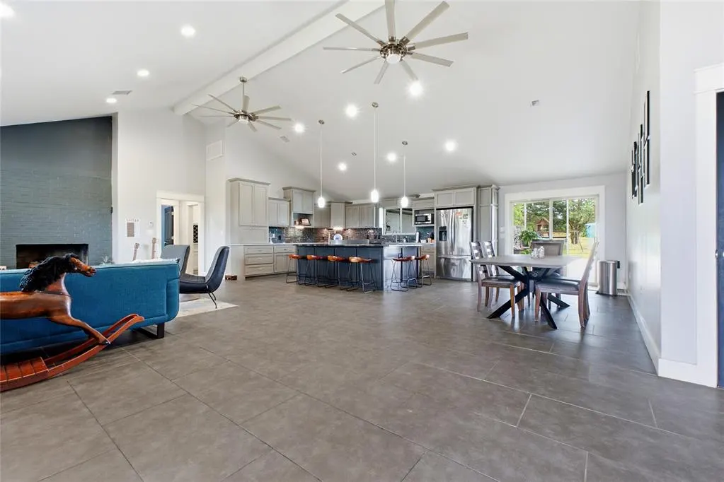 Photo 9 — 12300 S Hiwassee Road, Oklahoma City, OK 73165