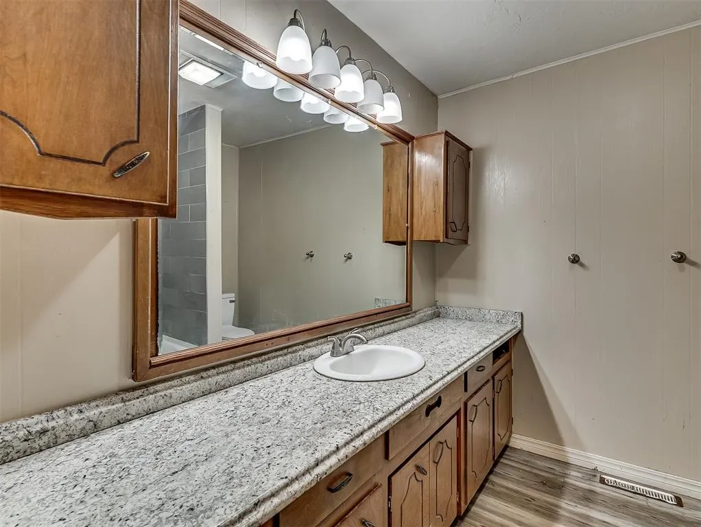Photo 26 — 27115 Western Avenue, Washington, OK 73093