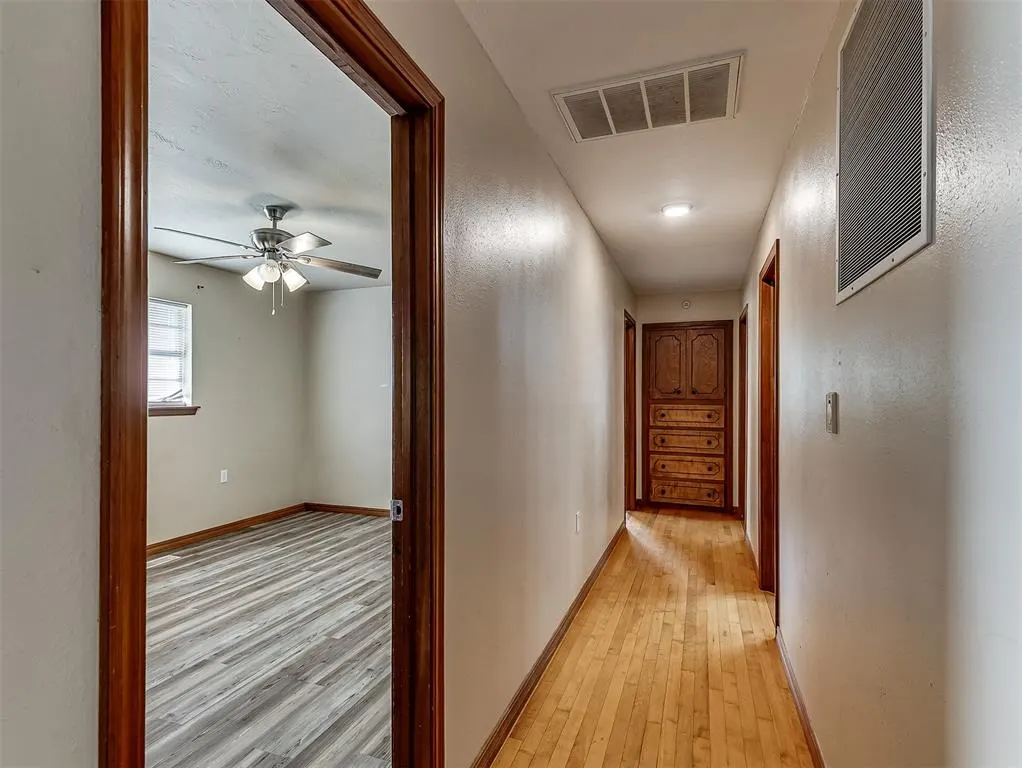 Photo 27 — 27115 Western Avenue, Washington, OK 73093