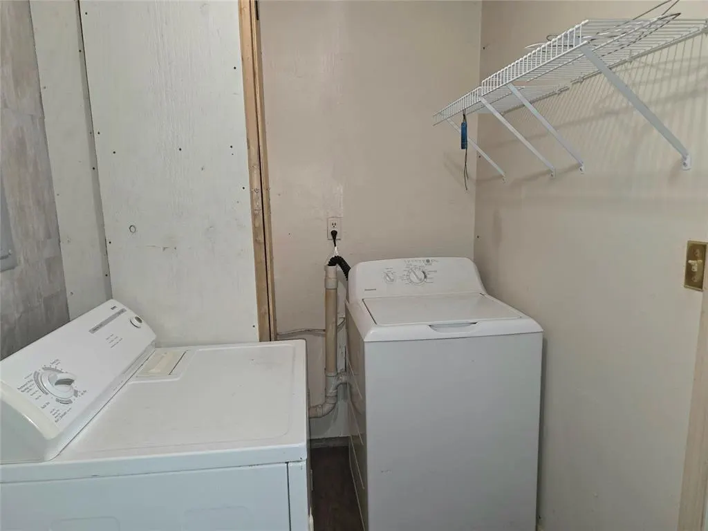 Photo 34 — 702 W Country Club Road, Chickasha, OK 73018