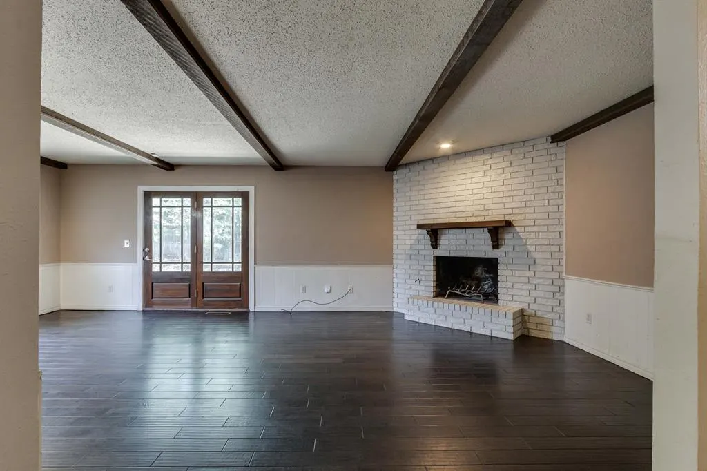 Photo 6 — 11007 Greystone Avenue, Oklahoma City, OK 73120