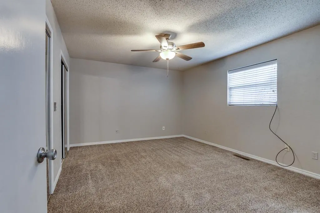 Photo 31 — 11007 Greystone Avenue, Oklahoma City, OK 73120
