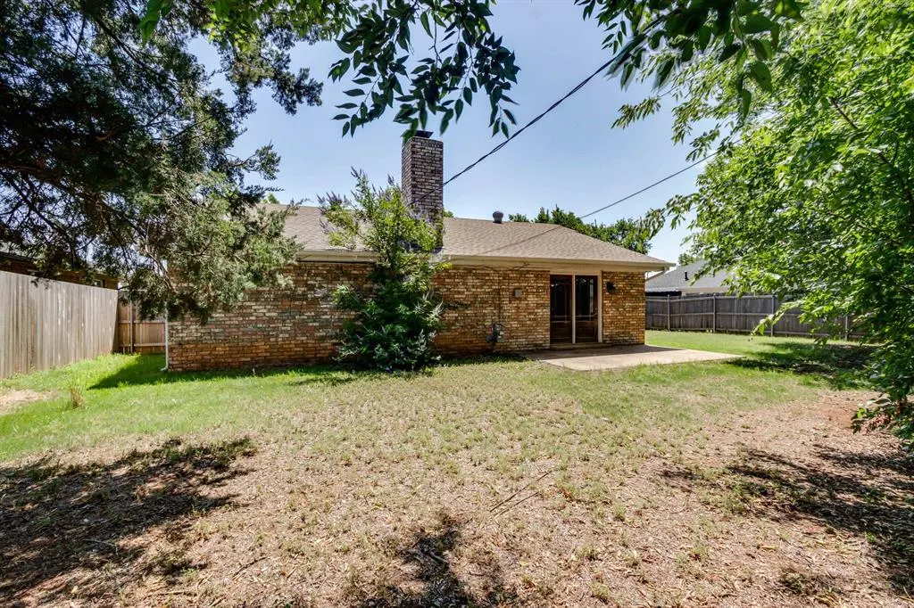Photo 42 — 11007 Greystone Avenue, Oklahoma City, OK 73120