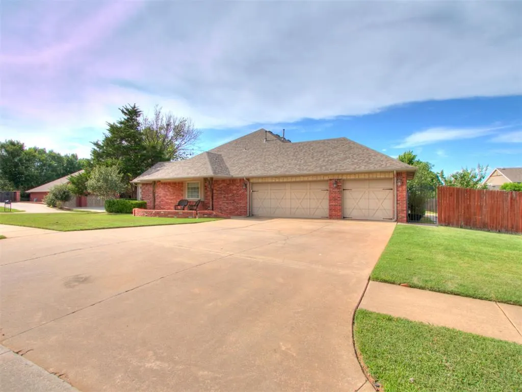 Photo 30 — 1921 Hallbrooke Drive, Norman, OK 73071