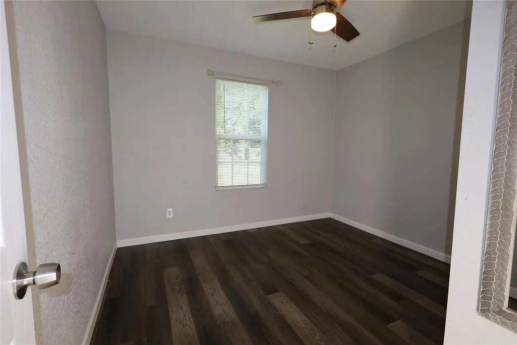 Photo 14 — 303 E Garvin Avenue, Pauls Valley, OK 73075