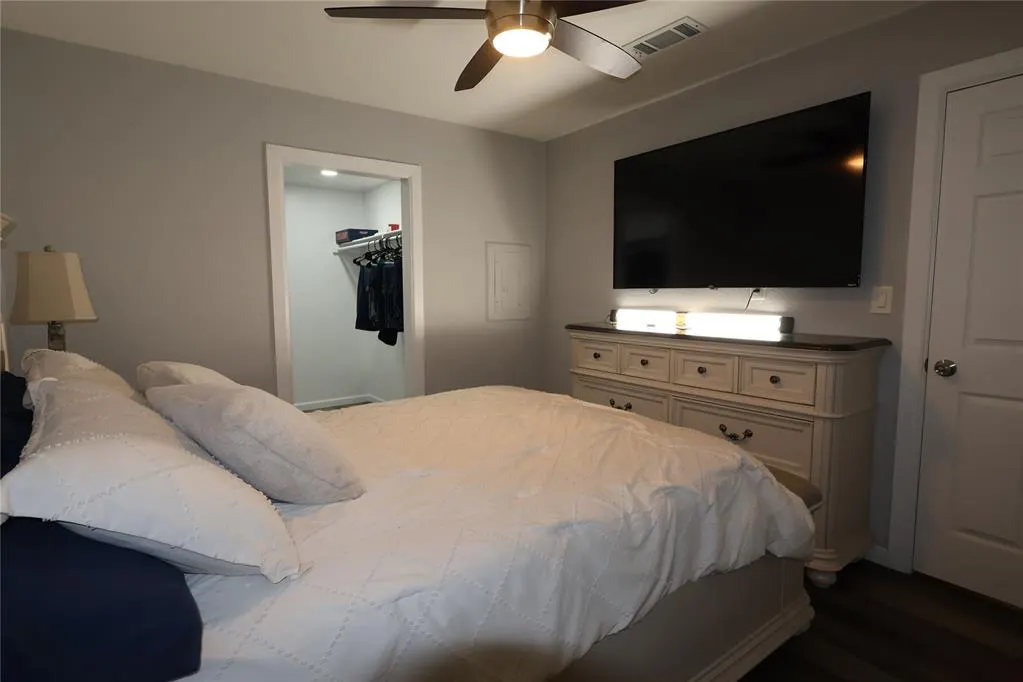 Photo 23 — 303 E Garvin Avenue, Pauls Valley, OK 73075