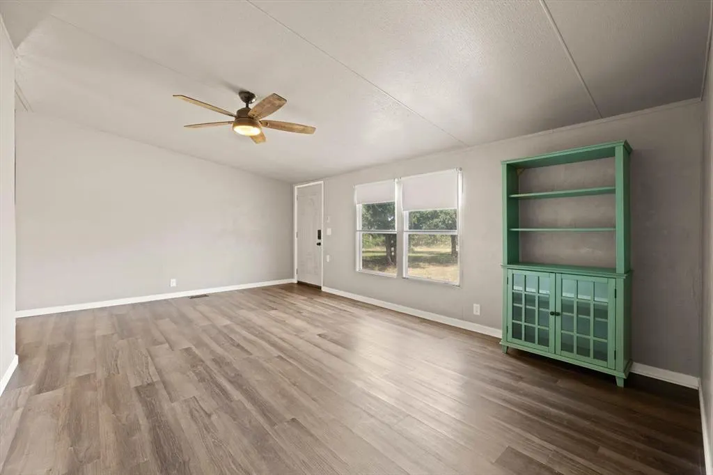 Photo 10 — 930215 S 3300 Road, Luther, OK 73054
