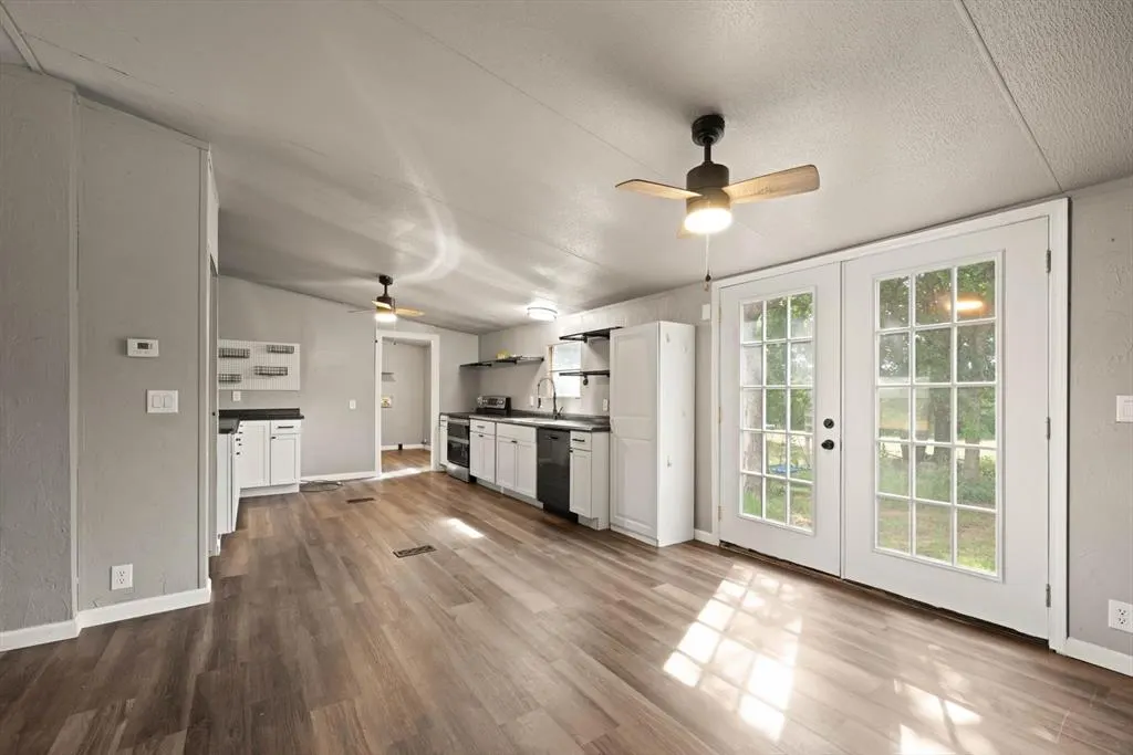 Photo 12 — 930215 S 3300 Road, Luther, OK 73054