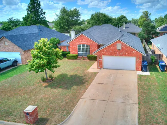 Photo 4 — 9617 Gold Field Place, Oklahoma City, OK 73128