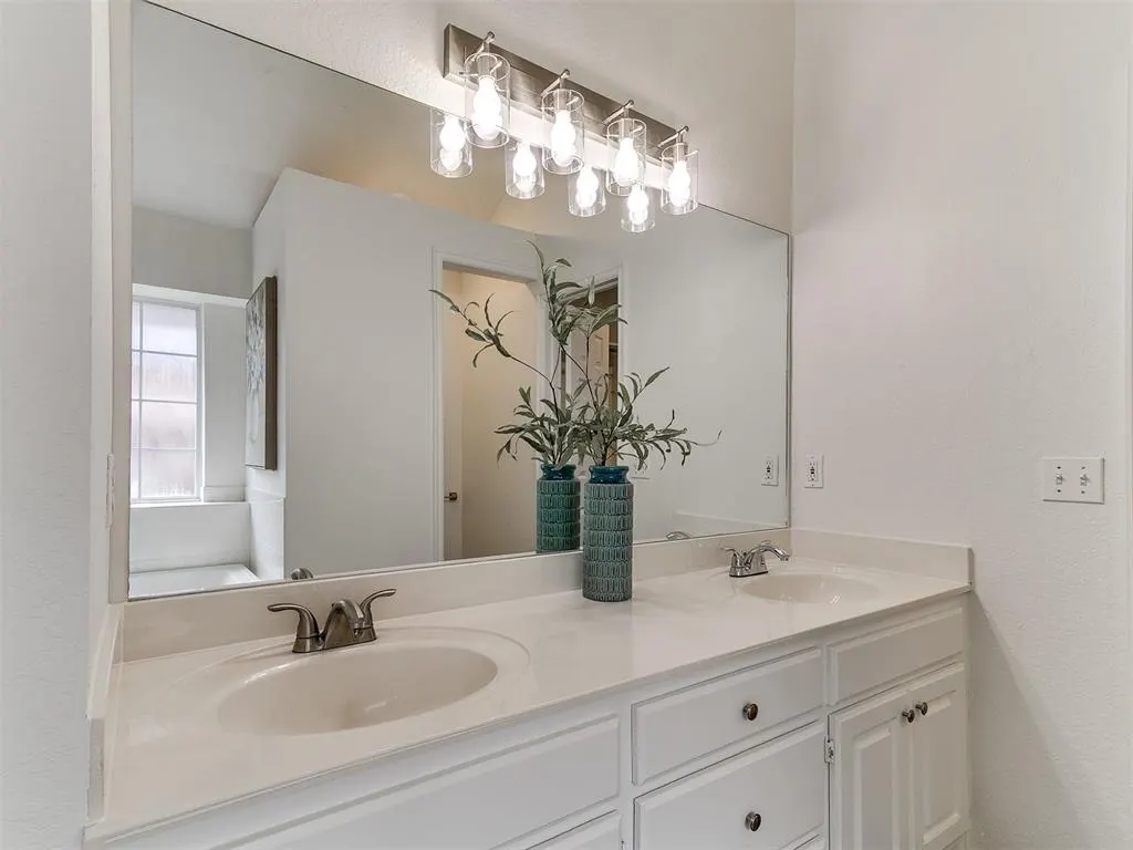 Photo 31 — 9617 Gold Field Place, Oklahoma City, OK 73128