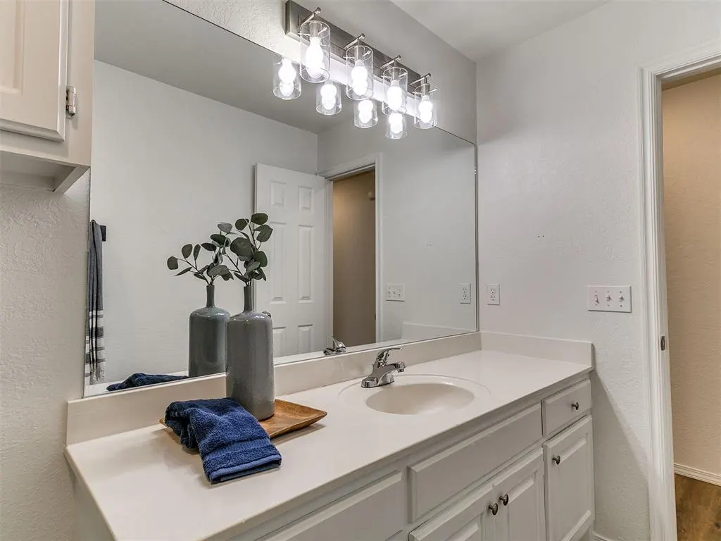 Photo 41 — 9617 Gold Field Place, Oklahoma City, OK 73128