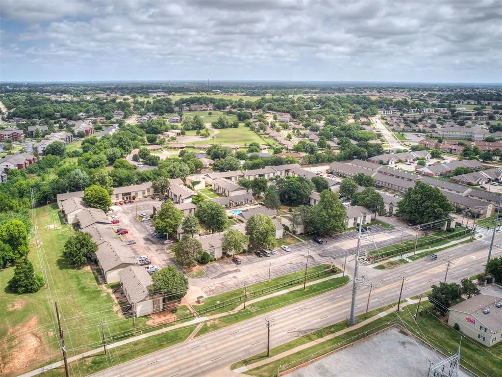 Photo 40 — 1819 E Lindsey Street 3, Norman, OK 73071