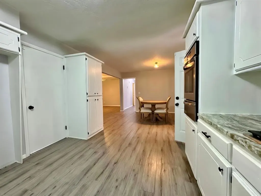 Photo 7 — 2021 N Draper Avenue, Choctaw, OK 73020