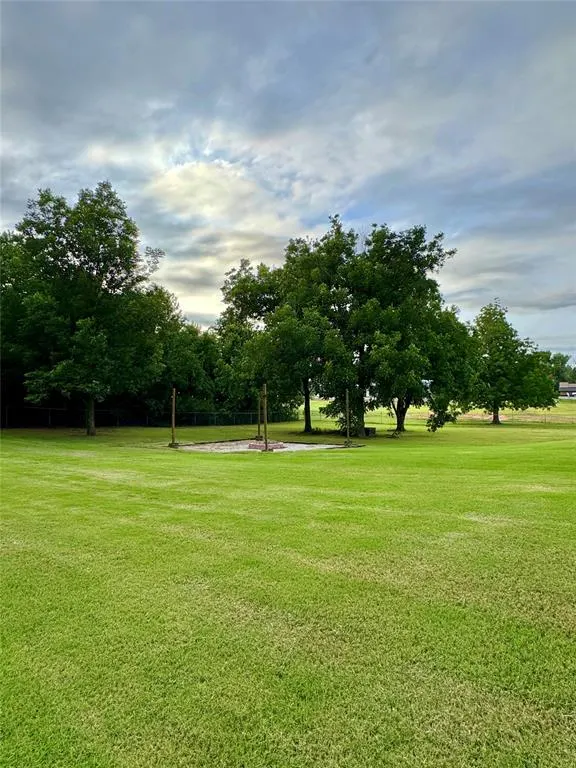 Photo 9 — 2021 N Draper Avenue, Choctaw, OK 73020