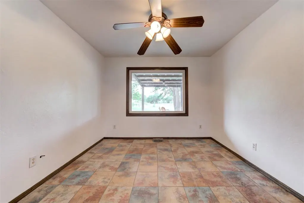 Photo 14 — 4409 NE Koerner Road, Piedmont, OK 73078