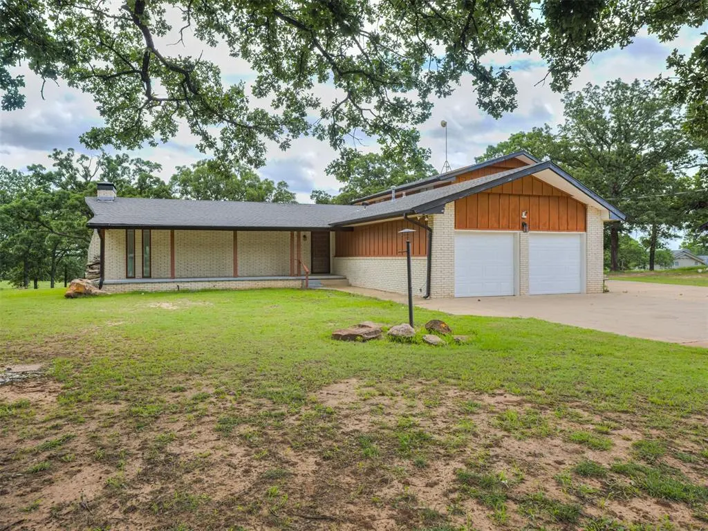 Photo 2 — 38021 W Highway 16, Bristow, OK 74010