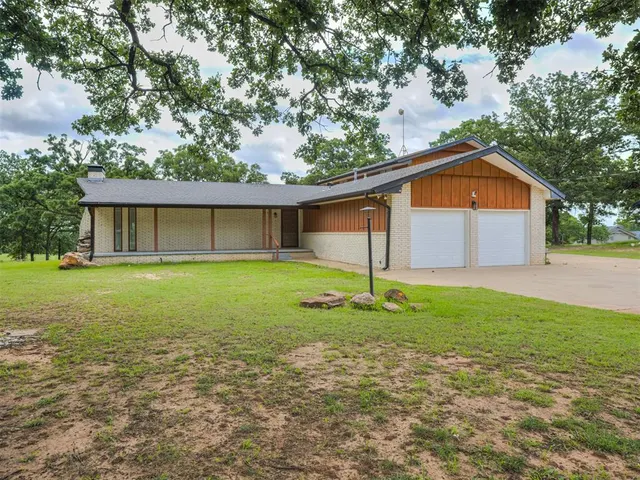 Photo 2 — 38021 W Highway 16, Bristow, OK 74010