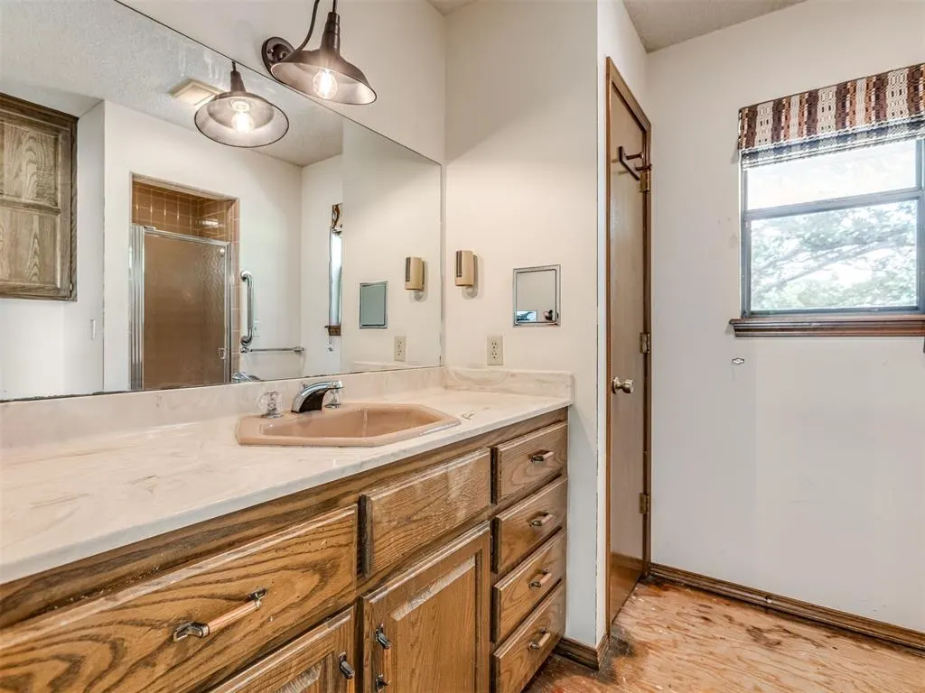 Photo 34 — 38021 W Highway 16, Bristow, OK 74010