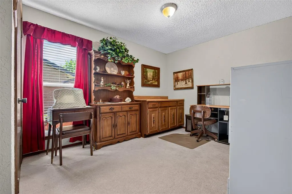 Photo 14 — 12420 Eric Field Place, Oklahoma City, OK 73142