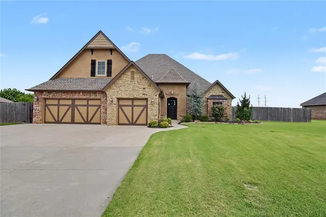 Front exterior — 19917 Aaron Drive, Harrah, OK 73045