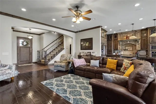 Photo 7 — 19917 Aaron Drive, Harrah, OK 73045