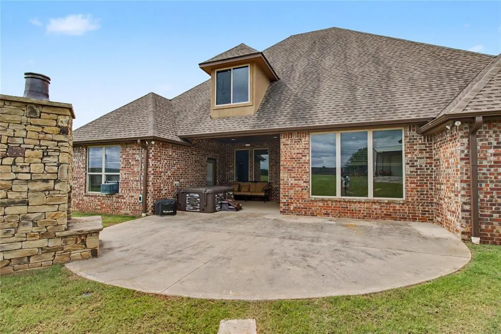 Photo 24 — 19917 Aaron Drive, Harrah, OK 73045