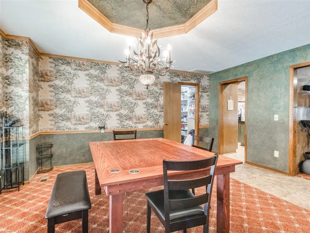 Photo 19 — 6105 Sudbury Drive, Oklahoma City, OK 73162