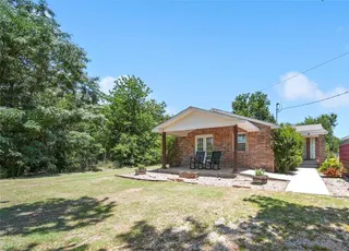 Sold home at 3212 S Post Road