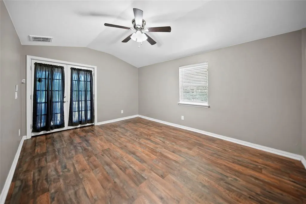 Photo 13 — 3212 S Post Road, Oklahoma City, OK 73150