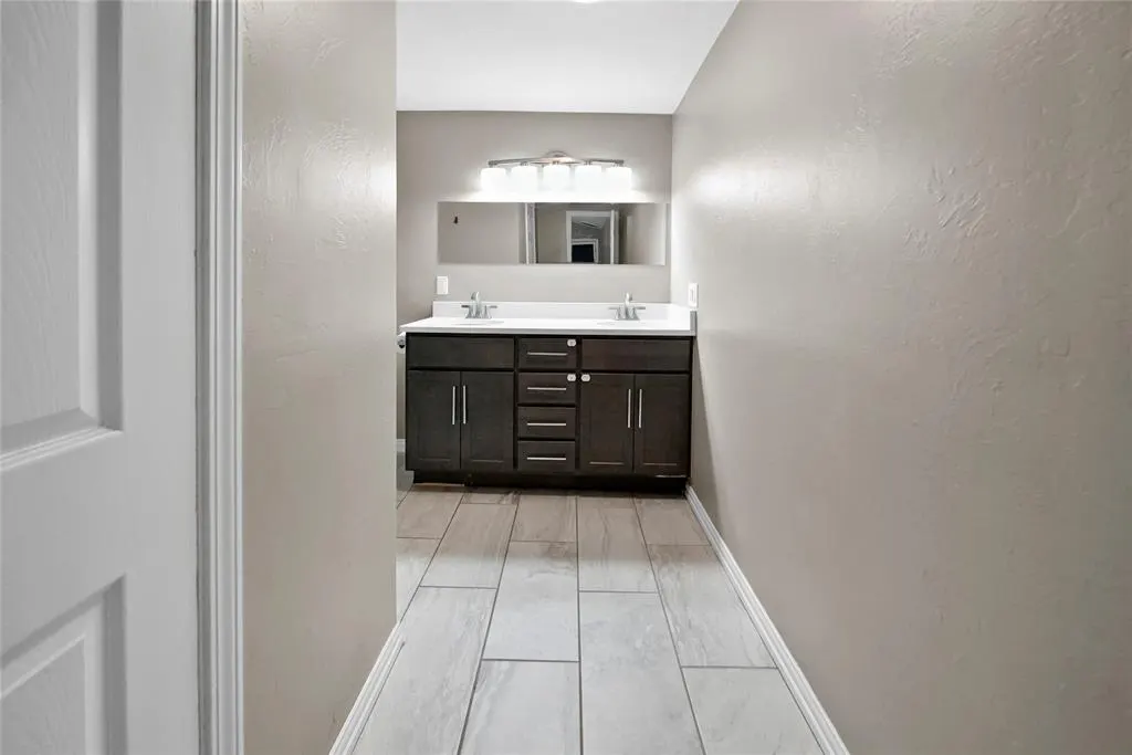 Photo 15 — 3212 S Post Road, Oklahoma City, OK 73150