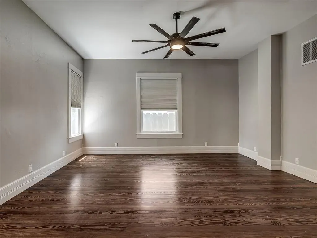 Photo 11 — 1401 W Chickasha Avenue, Chickasha, OK 73018