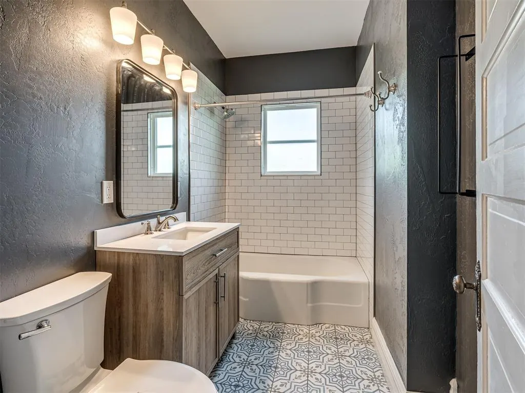 Photo 24 — 1401 W Chickasha Avenue, Chickasha, OK 73018