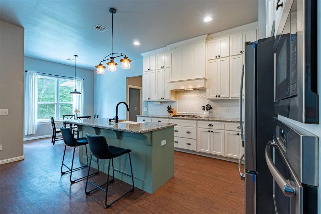 Photo 11 — 8851 Tall Oaks Drive, Guthrie, OK 73044