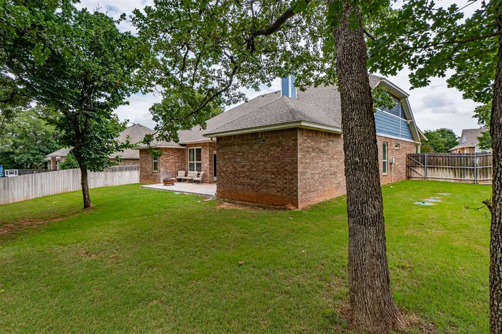 Photo 38 — 8851 Tall Oaks Drive, Guthrie, OK 73044