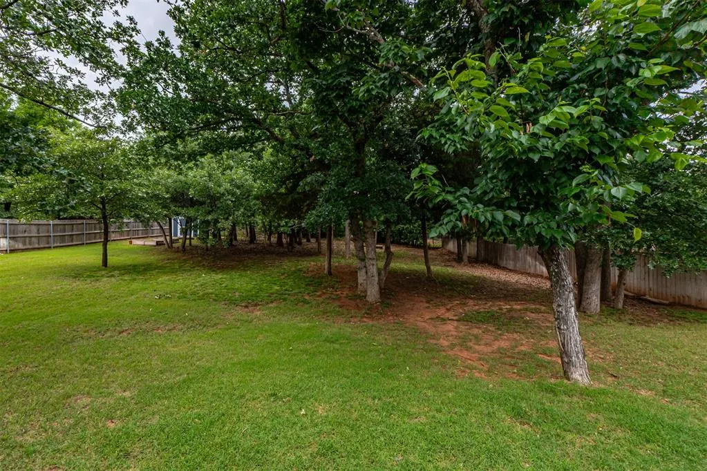 Photo 39 — 8851 Tall Oaks Drive, Guthrie, OK 73044
