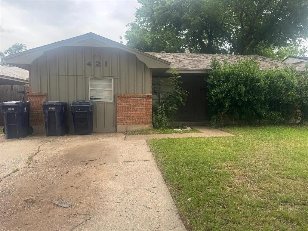 Front exterior — 421 NW 81st Street, Oklahoma City, OK 73114
