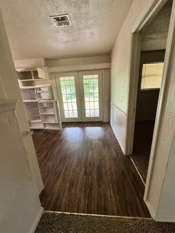 Photo 7 — 421 NW 81st Street, Oklahoma City, OK 73114