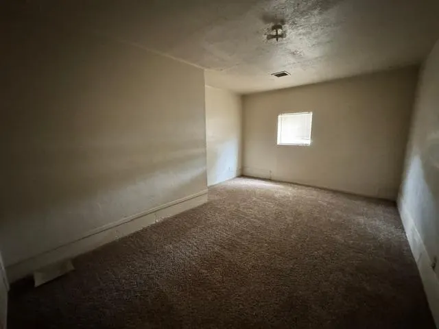 Photo 10 — 421 NW 81st Street, Oklahoma City, OK 73114
