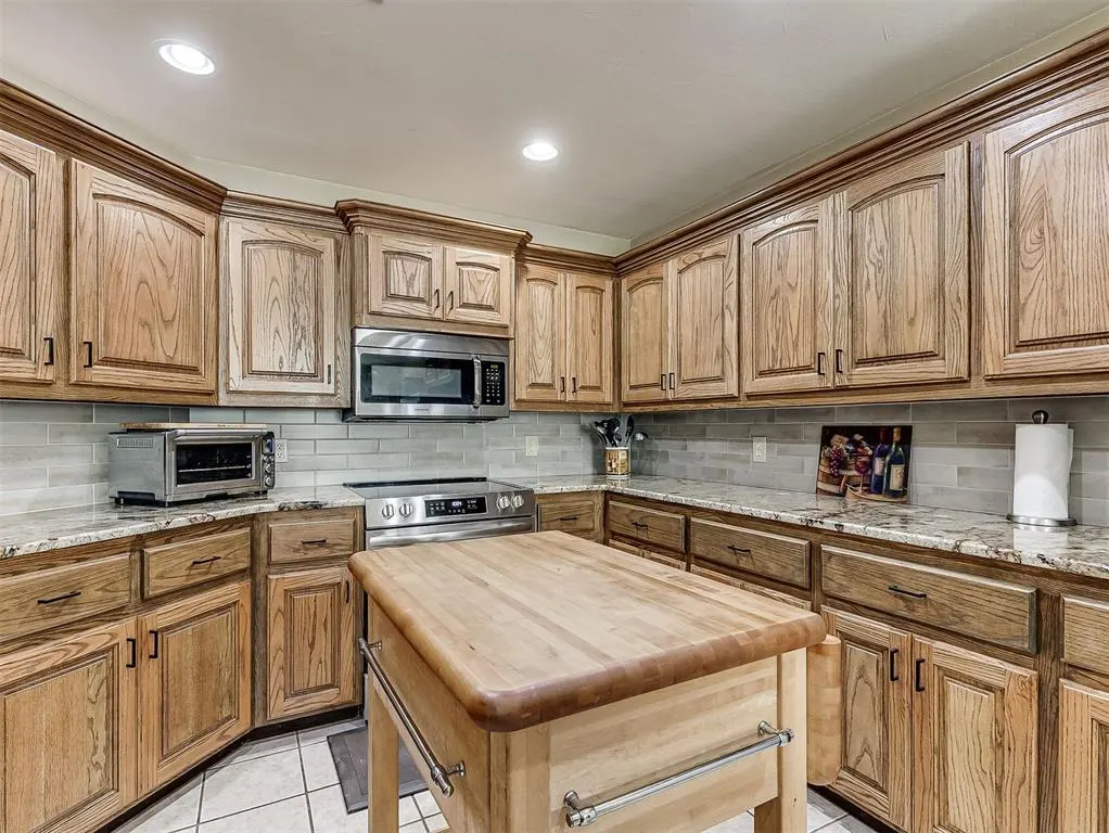 Photo 17 — 2120 Flamingo Dr, Blanchard, OK 73010